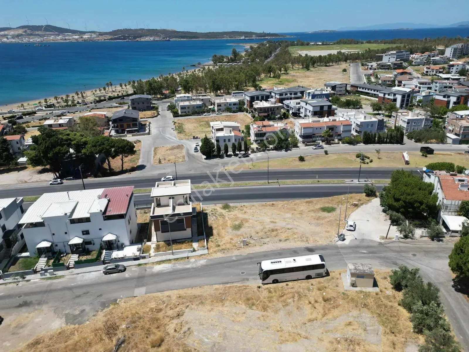 İzmir Aliağa Deniz Manzaralı Satılık İmarlı Arsa - Görsel 3