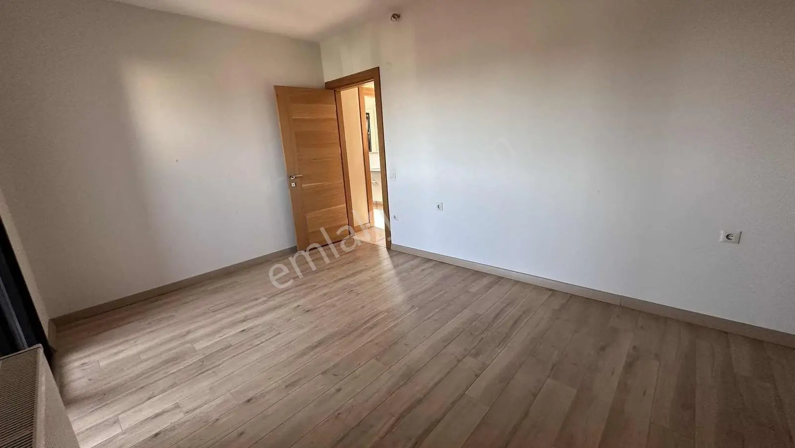 Home Gayrimenkul Güvencesiyle Kiralık 3+1 165 M2 Daire - Görsel 5