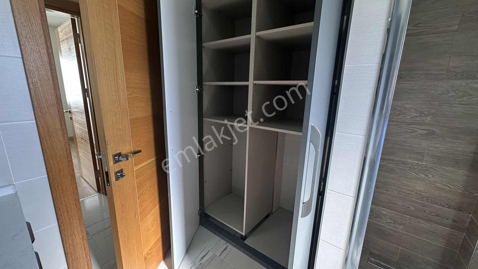 Home Gayrimenkul Güvencesiyle Kiralık 3+1 165 M2 Daire - Görsel 31