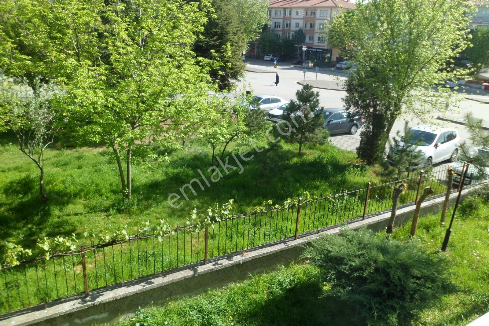 Etimesgutta Kiralık 3+1 Daire Mansuroğlu Emlaktan - Görsel 10