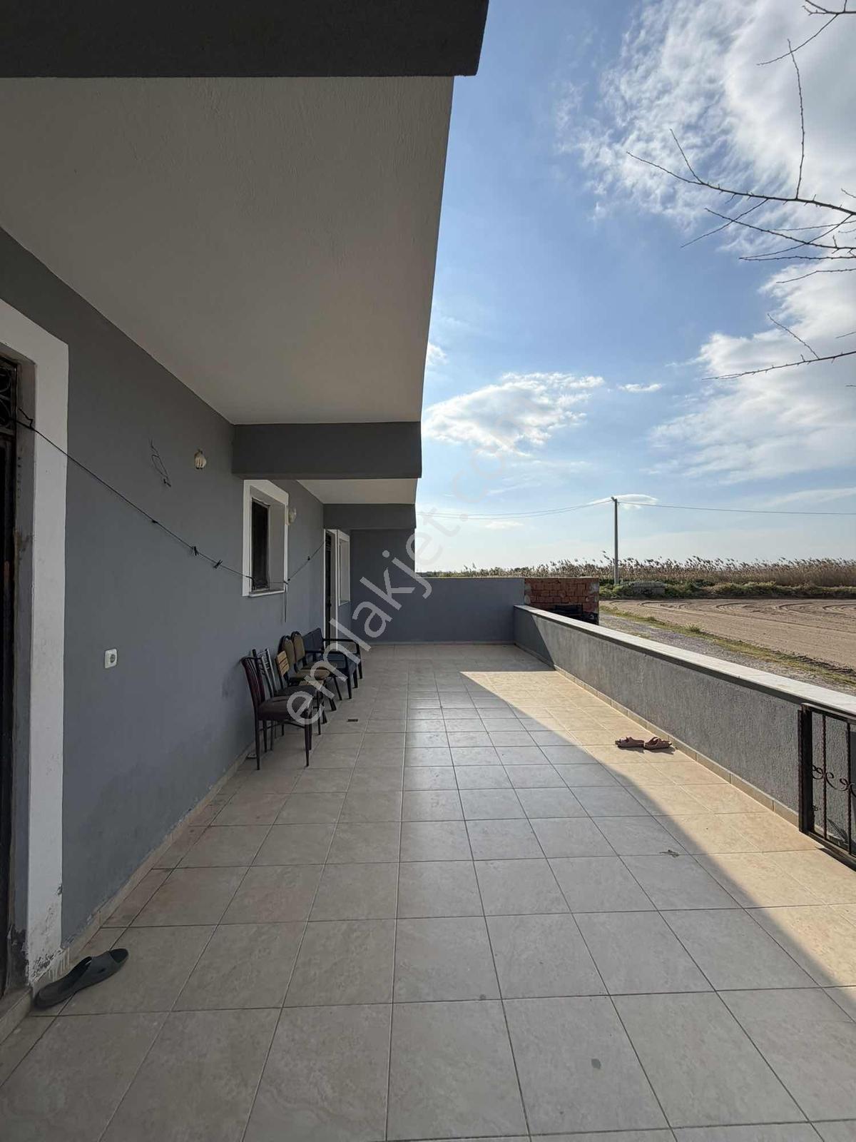 Menemen Ahıhıdırda 10.710 M² Tarla İçinde Ruhsatlı Ev Fırsat - Görsel 28