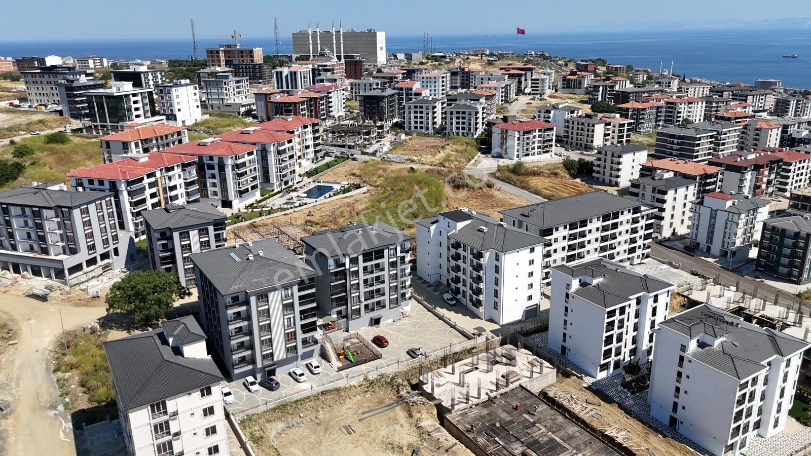 Tekirdağ Atatürk Mahallesinde Site İçerisinde Satılık 1+1 Daire - Görsel 17