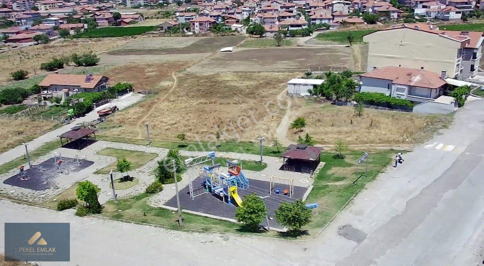 Bigadiç Emek Mah.satılık 333 M2 / 3 Kata İmarlı Arsa - Görsel 3
