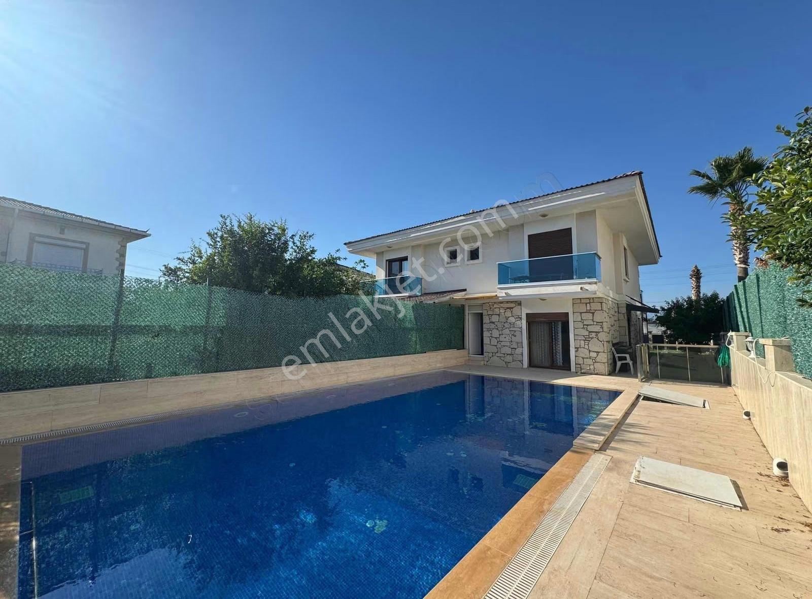 Yiğit Gayrimenkul'den Şifne'de Havuzlu Eşyalı Lüks Villa - Görsel 4