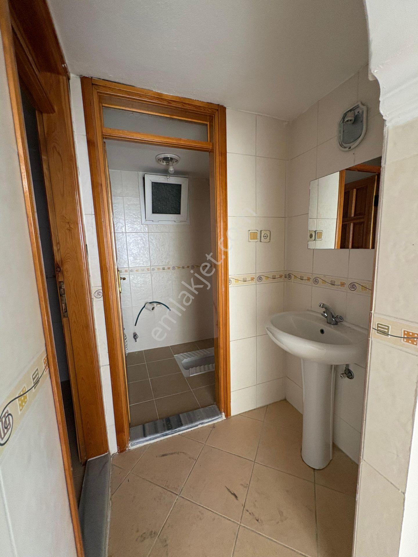 Salihli Cumhuriyet Mah. Kiralık 3+1 Daire (155m²) - Görsel 7