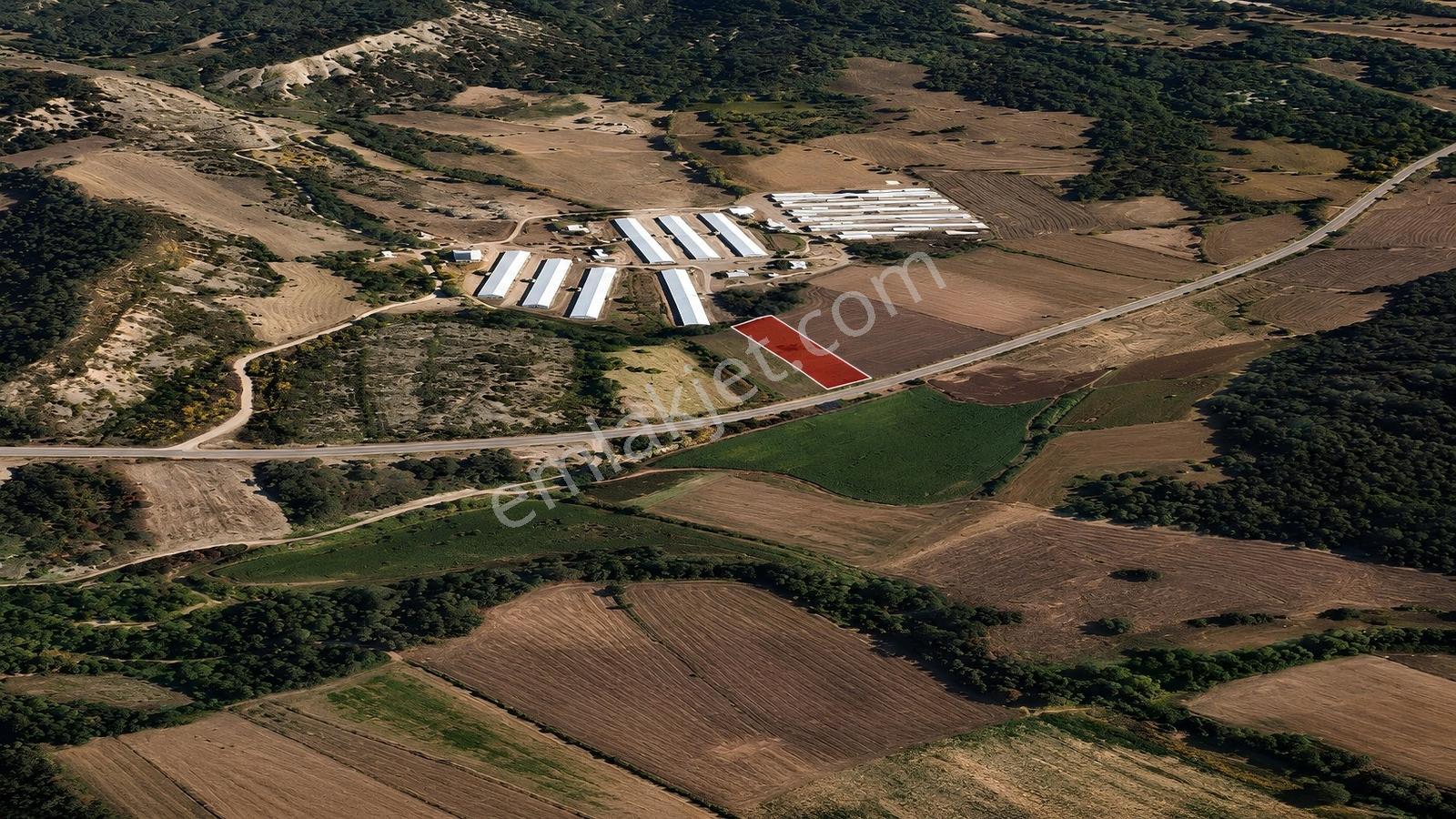Uğur Şahinden Bolu Göynük'te Asfalta Cephe 3.442m² Arazi