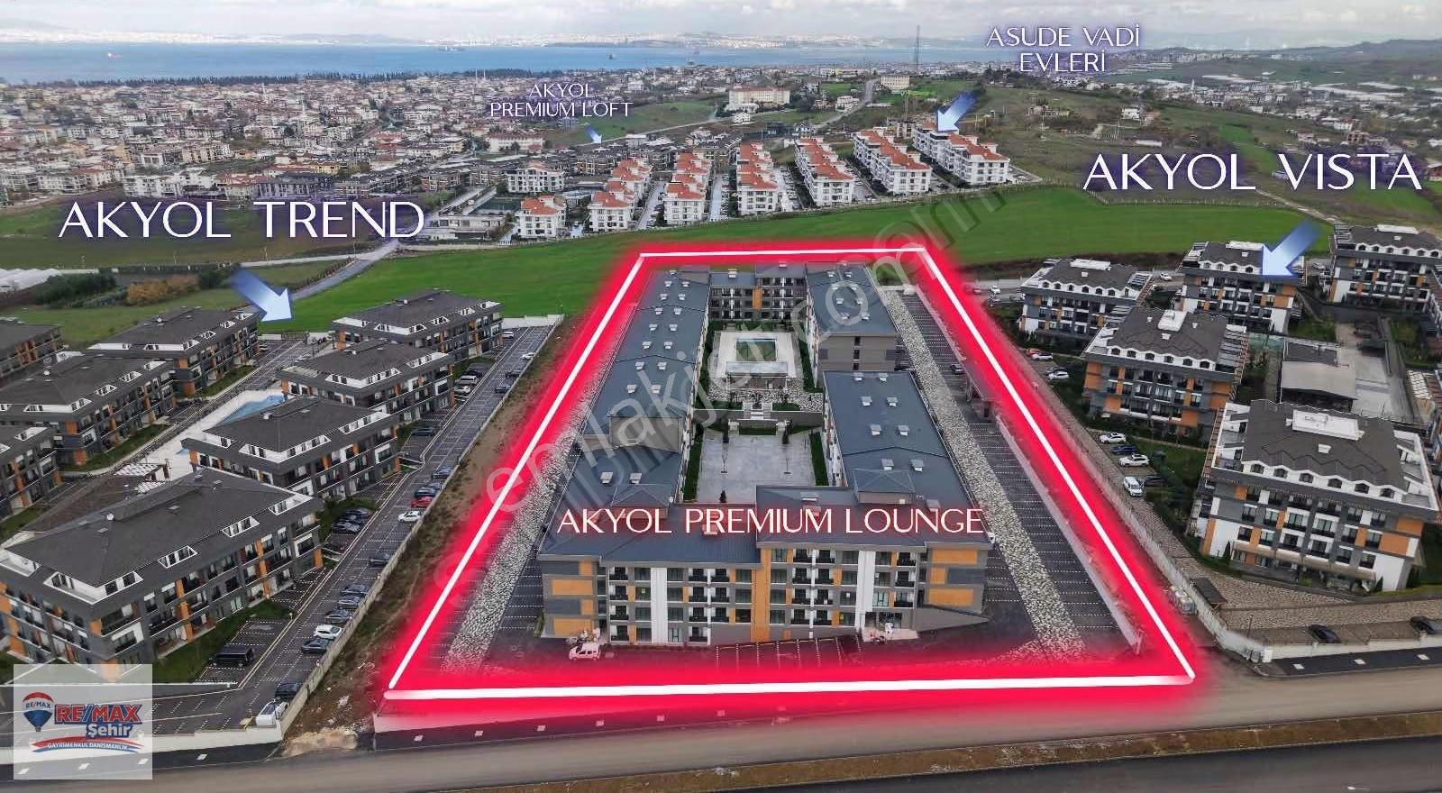 Remax Şehir Yalova Akyol Lounge Sitesinde Satılık 1+1 - Görsel 8