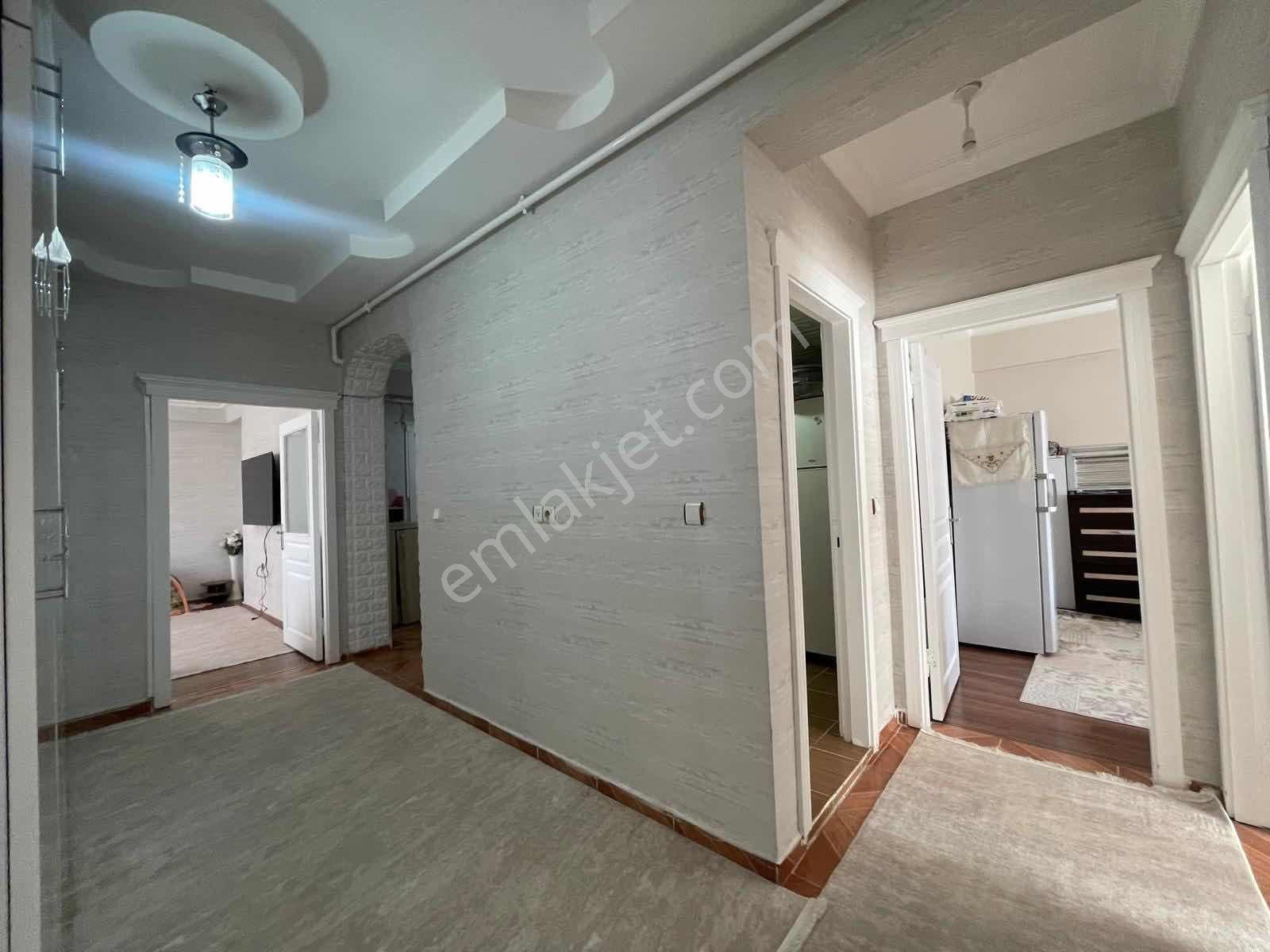 Bağcılar Göletli Civarı Muhteşem Daire - Görsel 14