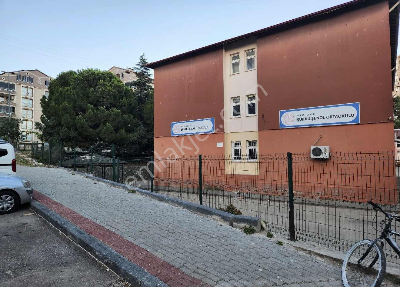 Setelden Gemlik Yeni Mahalle Cadde Üzeri Dükkan Okul Karşısı - Görsel 10