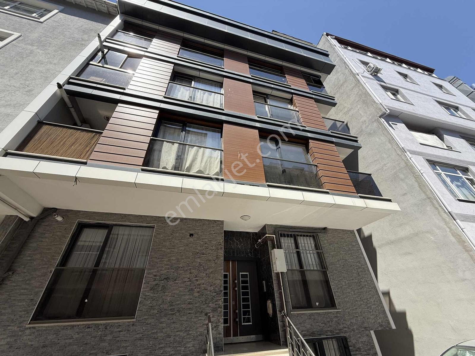 Fl Emlaktan Bulgurlu Metro Yakını 2+1 Arakat Daire - Görsel 17