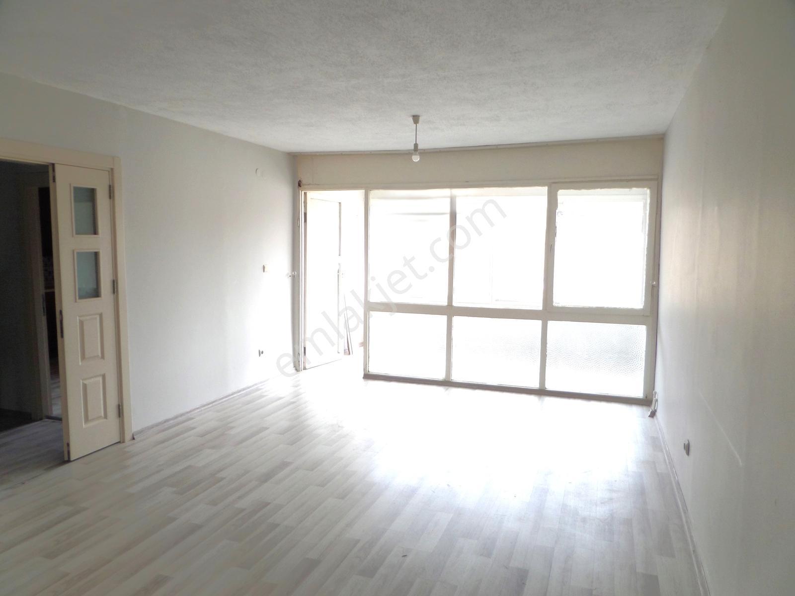 100.yılda,doğalgazlı,parkeli,4.kat,yeni Çatılı Kiralık Daire - Görsel 6