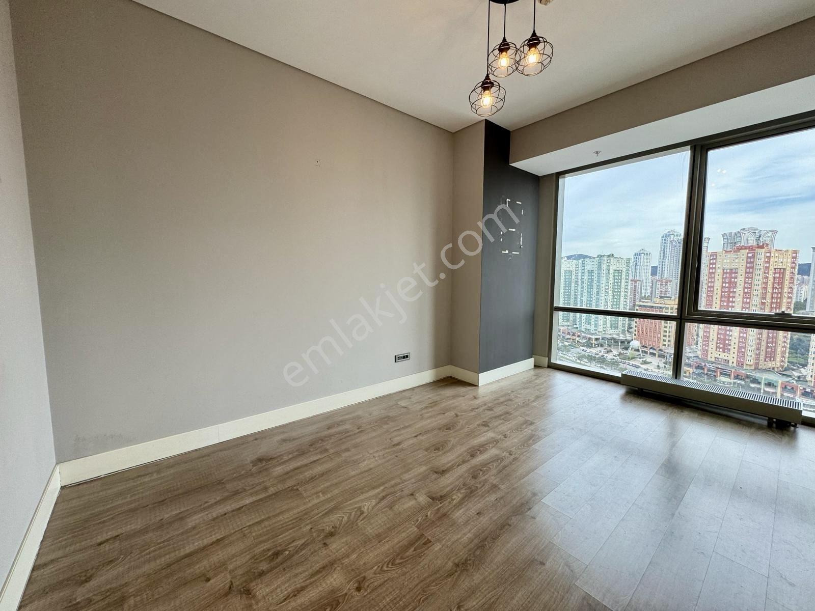 Anka Real Estate / Metropol İstanbul 1+0 Kiralık Ofis - Görsel 4