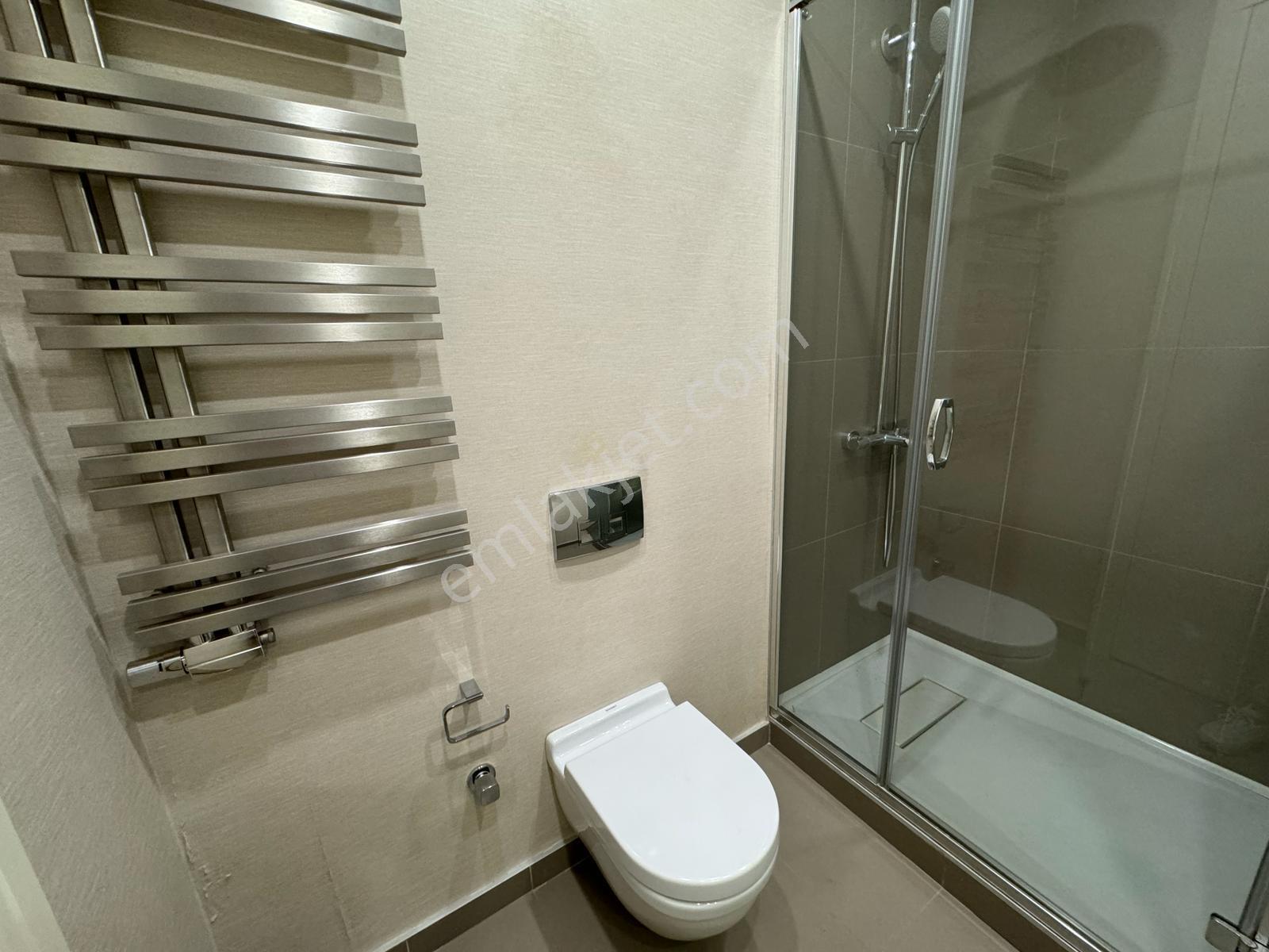 Anka Real Estate / Metropol İstanbul 1+0 Kiralık Ofis - Görsel 24