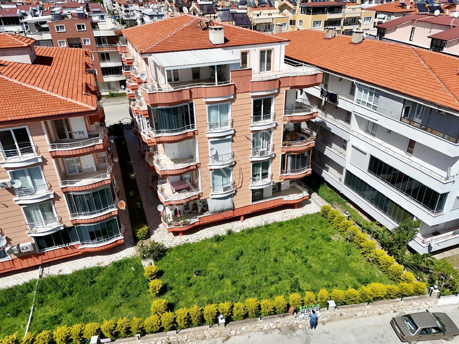 Akçay Aras Emlaktan Altınkumda 2+1 Ara Kat Ayrı Mutfaklı - Görsel 2