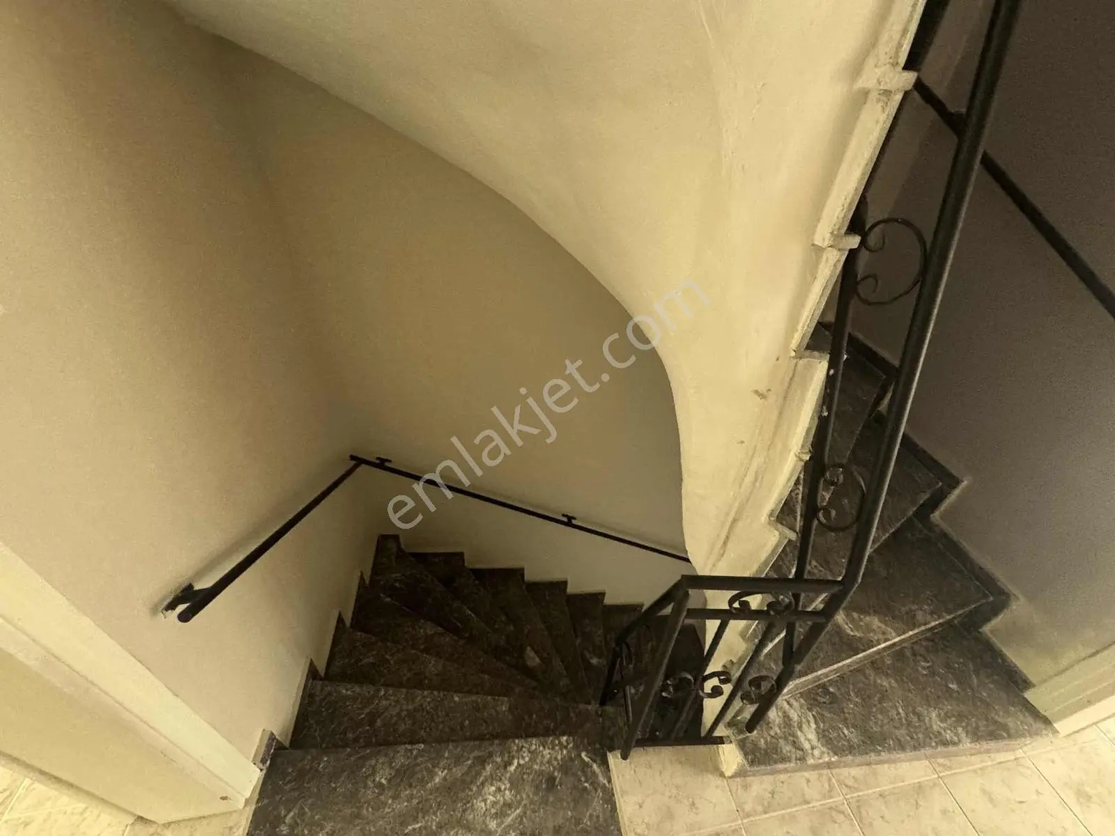 Güçlü Kardeşler Denize 150 Metre Fırsat 3+1 İkiz Villa - Görsel 33