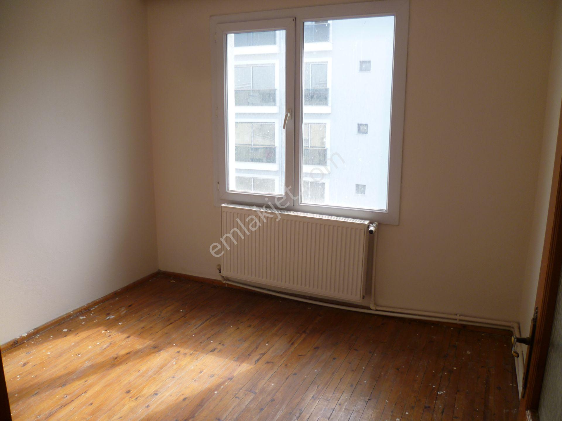 Salihli Cumhuriyet Mahallesi'nde Kiralık 3+1 Daire - Görsel 17