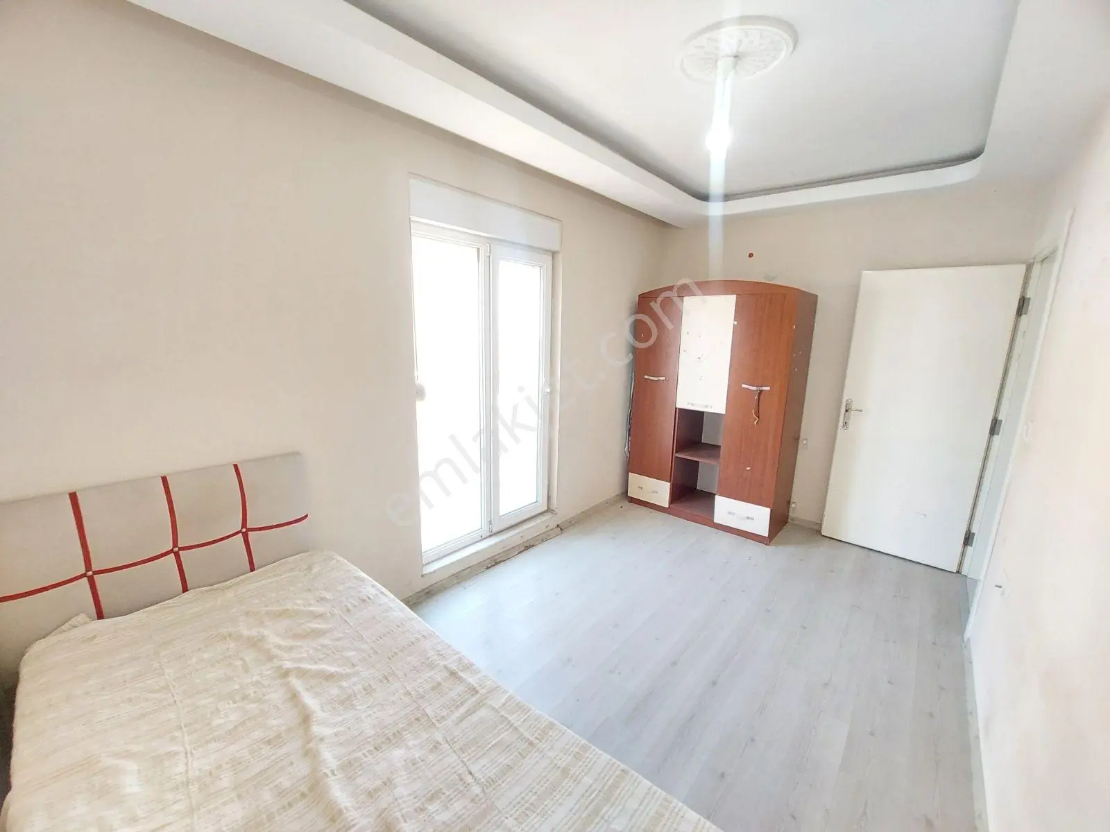 Tramvaya Yakın Emin Evin Fuzul Evime Uygun Satılık 2+1 Daire - Görsel 3