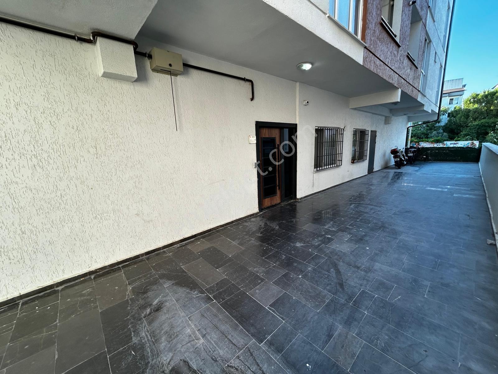 Merkezi Konum'da 1+1 Eşyalı Kiralık Daire - Görsel 35