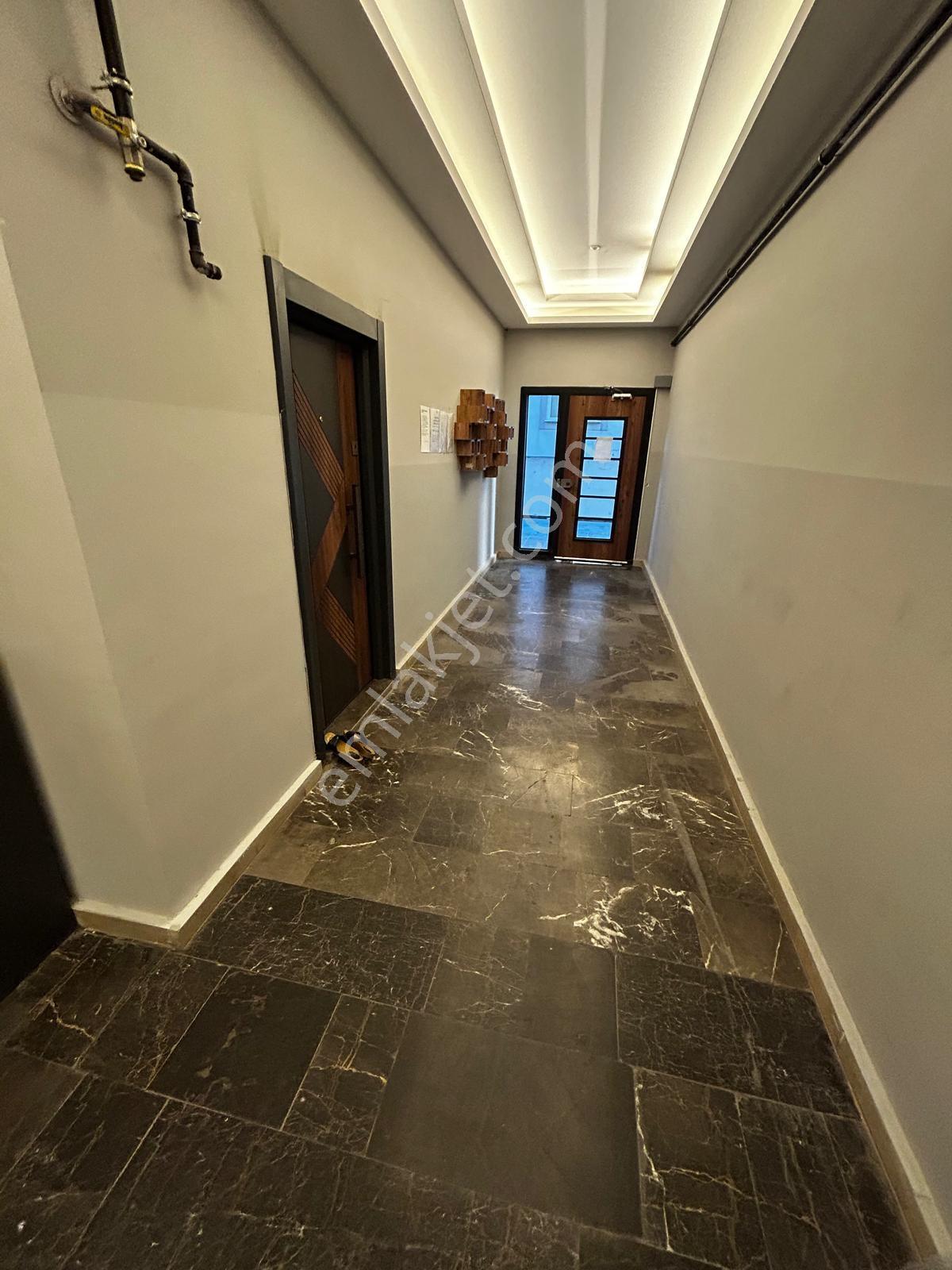 Merkezi Konum'da 1+1 Eşyalı Kiralık Daire - Görsel 29