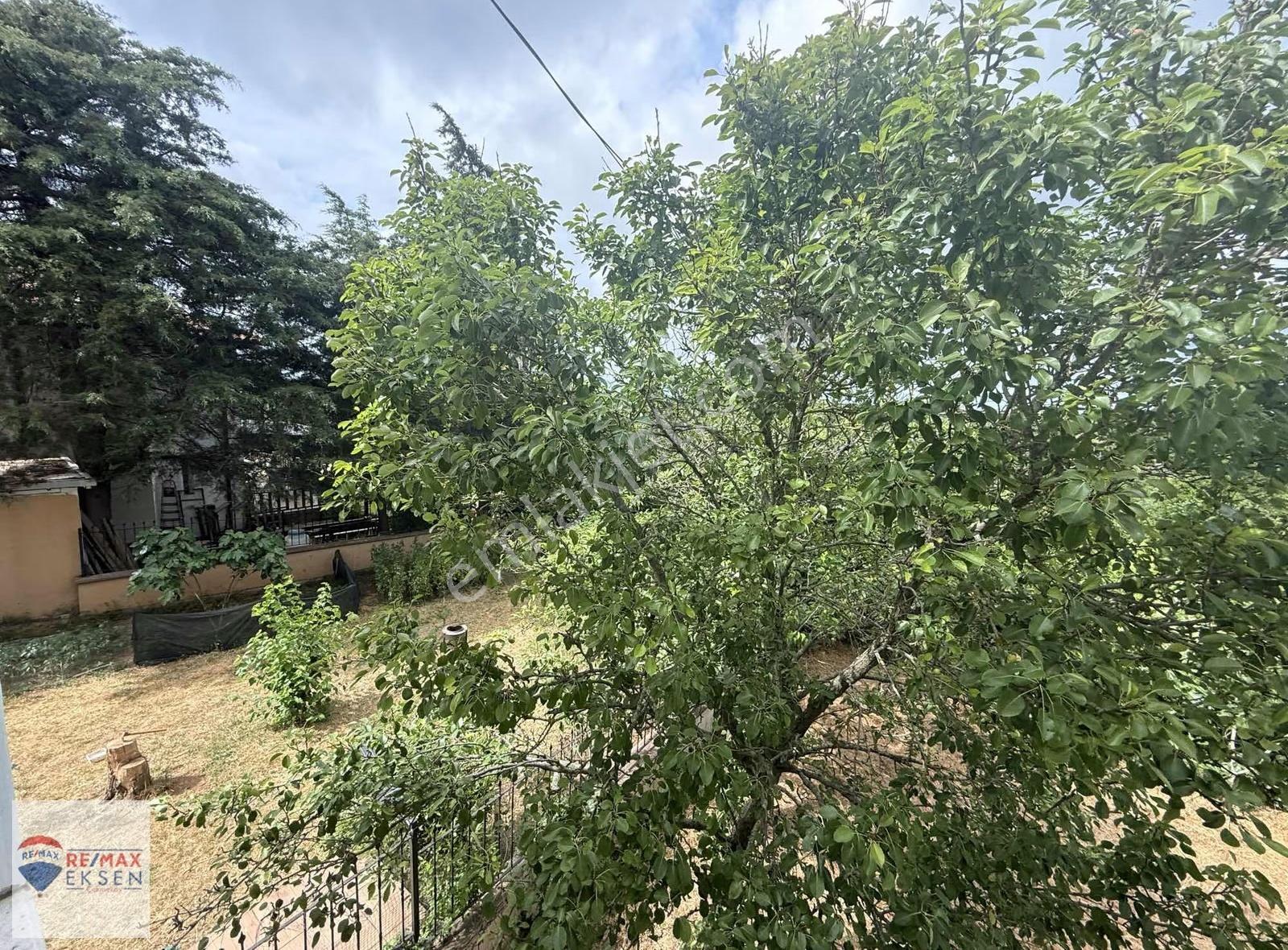 Beykoz Kılıçlı'da Doğayla İç İçe Satılık Bahçeli Müsatakil Villa - Görsel 31