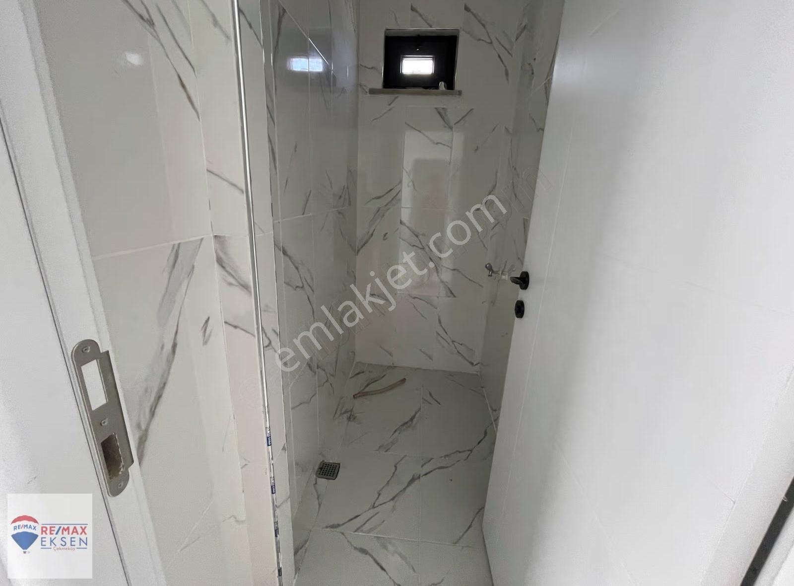 Çekmeköy Sultançiftliği Mah De Satılık Orman Cepheli 2+1 Daire