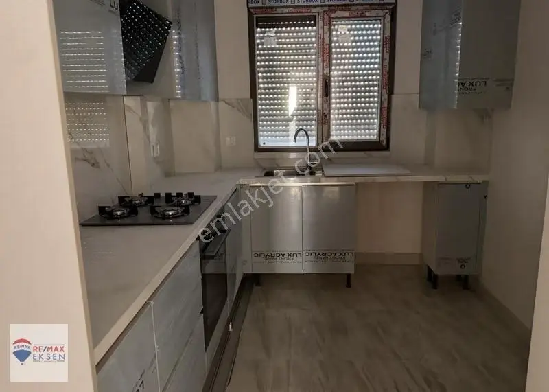 Bostancı Mehmet Şevki Paşa'da Sıfır 3+1 Kiralık Burak Tok'tan - Görsel 5