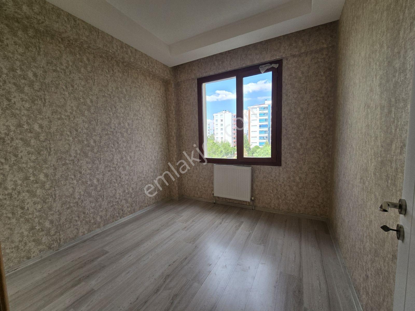Siverek Caddesinde Kiralık 3+1 Daire - Görsel 4