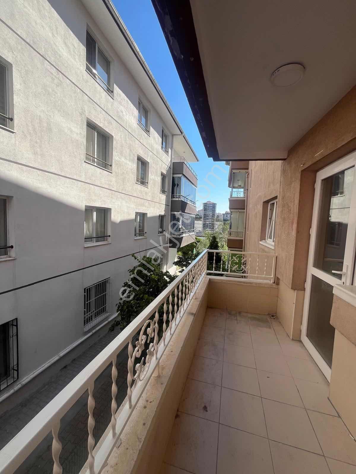 Yonca Emlak Hürel Mah. Kiralık 3+1 Daire - Görsel 12