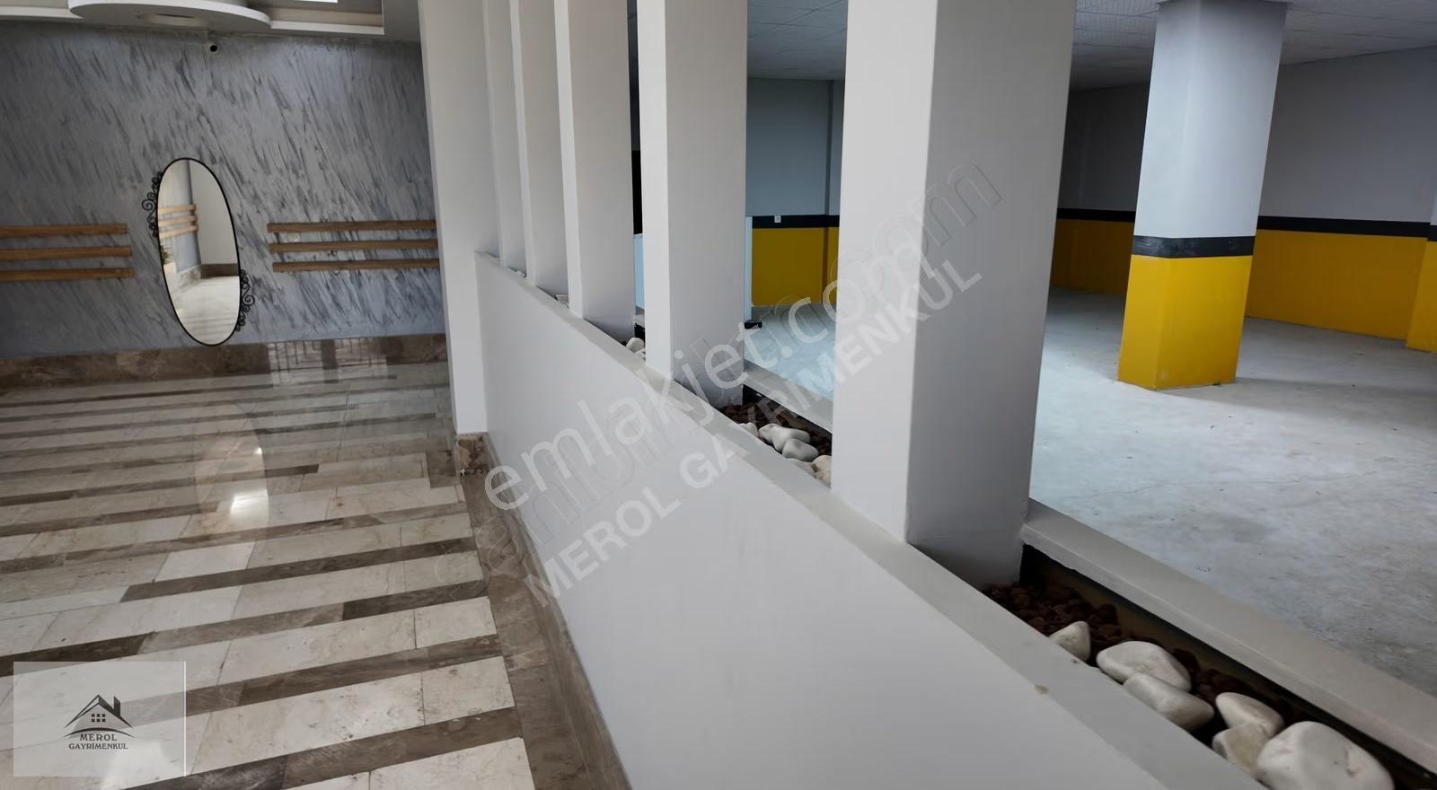 Bayraklı Seyirtepe'de Eşyalı 1+1 Yeni Daire - Görsel 6