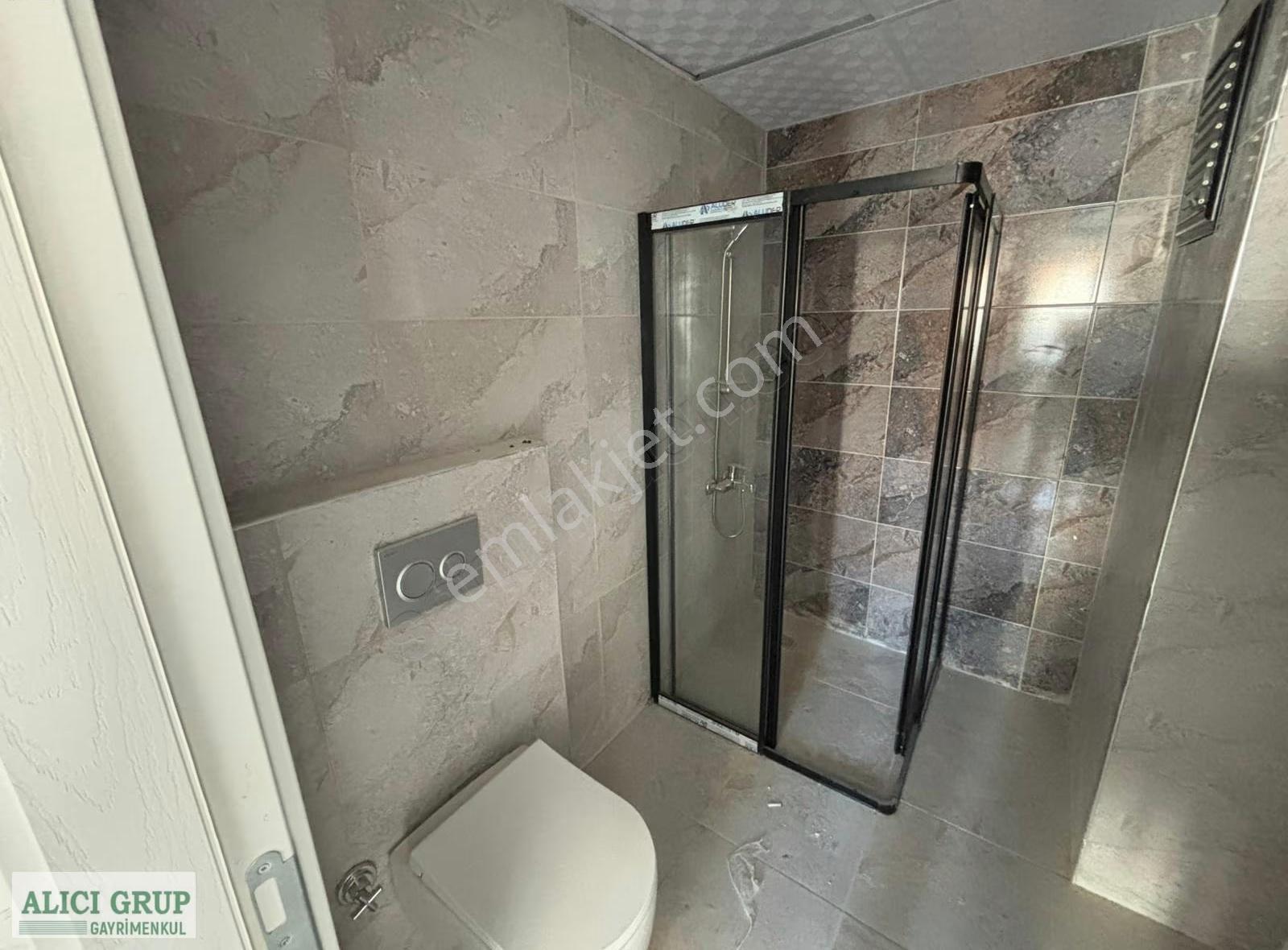 Cadde Üzeri Kombili Kiralık 3+1 Daire - Görsel 25