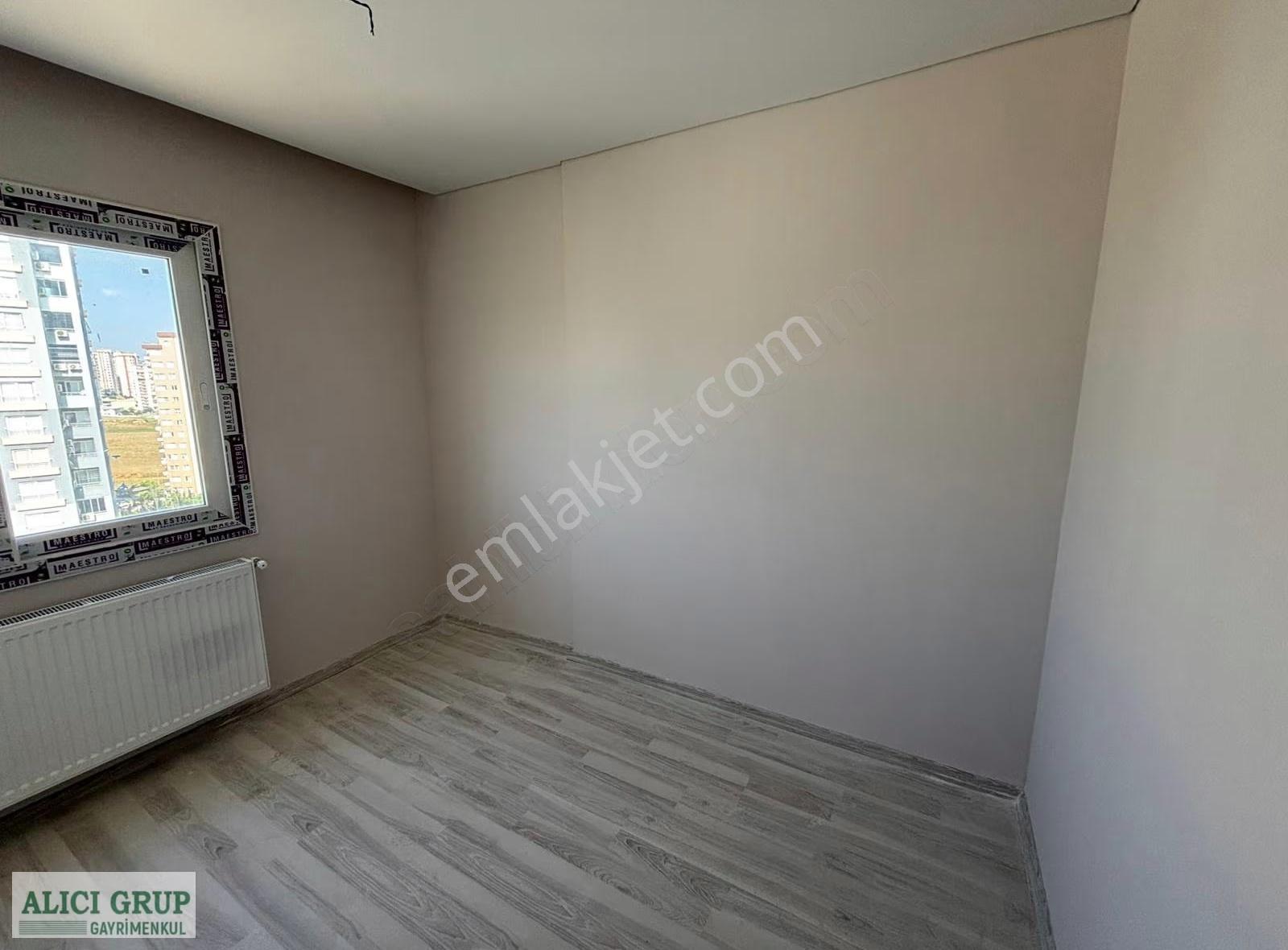 Cadde Üzeri Kombili Kiralık 3+1 Daire - Görsel 20