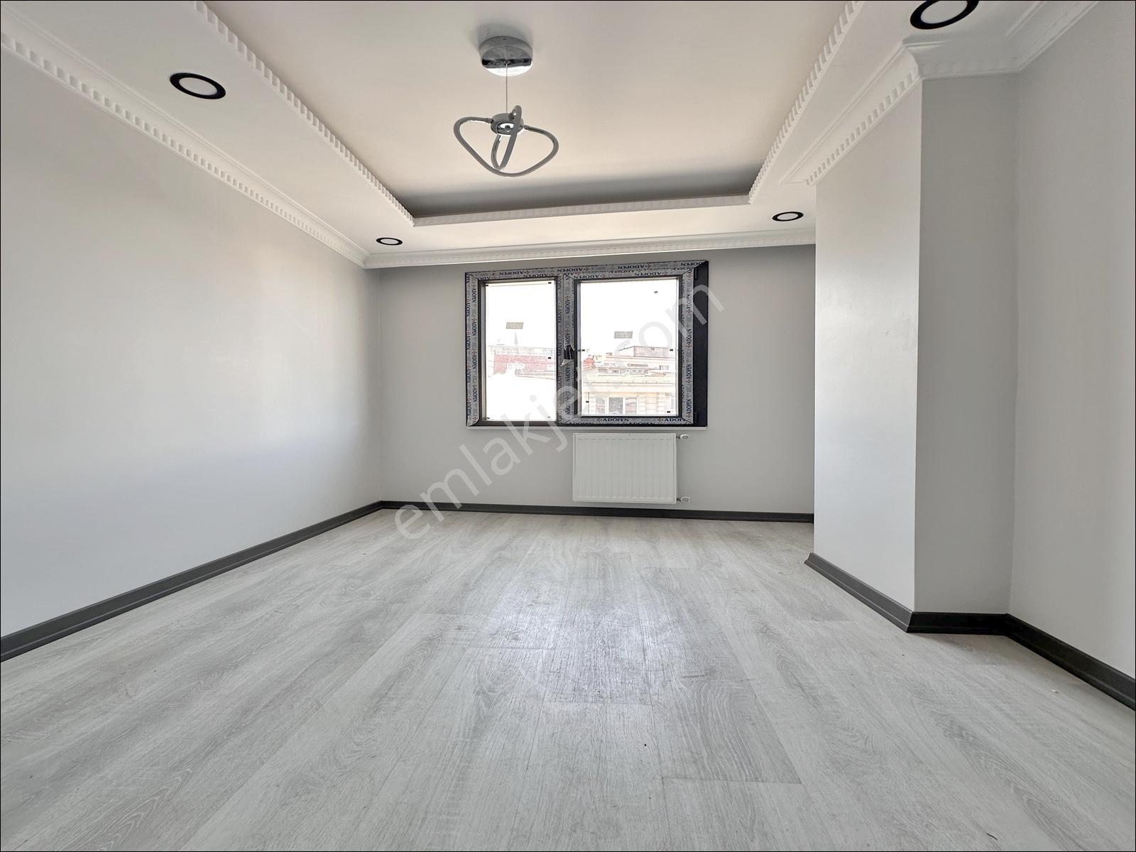 İlk Evime Uygun %70 Kredi İmkanı Meydana 5 Dk Mesafede 0 Daire ! - Görsel 8