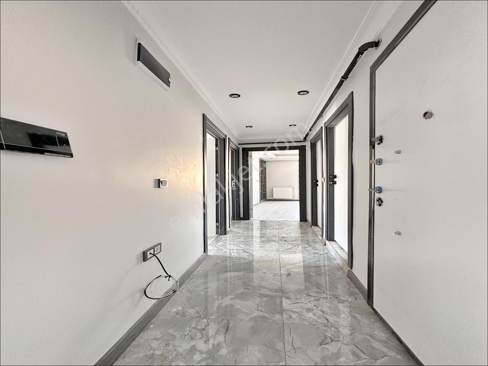 İlk Evime Uygun %70 Kredi İmkanı Meydana 5 Dk Mesafede 0 Daire ! - Görsel 33