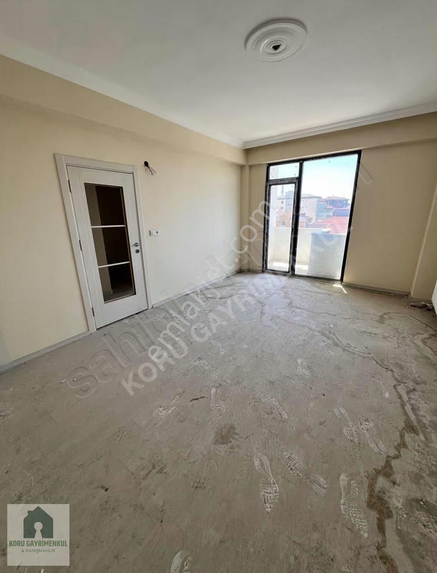 Koru Emlaktan Satılık 2+1 95m² Arakat Fırsat Daire - Görsel 5