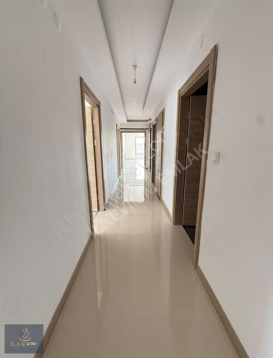 Taşınmaya Hazır! Prestijli Lüks Sitede Vadi Manzaralı 3+1 Daire - Görsel 4