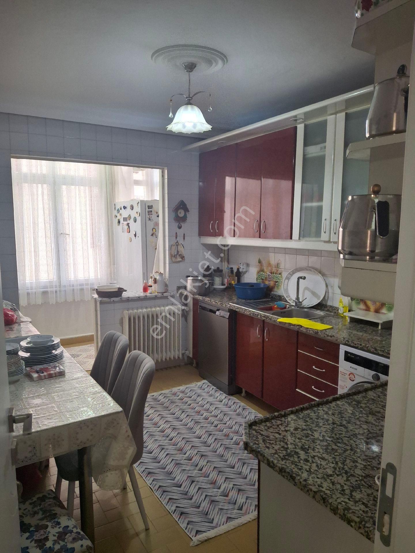 Kayalar Emlaktan Muhittin 1.bağlarda Satılık 3+1 160 M2 Lüx Daire - Görsel 13