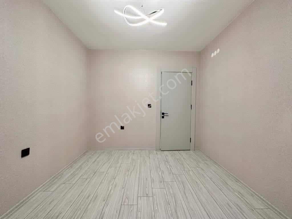 Yüce 'den Sarayın Meydanında 4+1 Alttan Isıtma Ultra Lüx Kiralık - Görsel 29