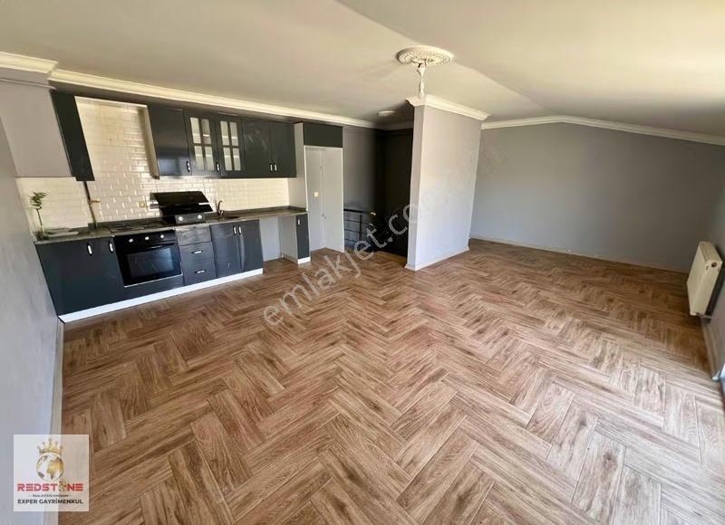 Kocaali'de Havuzlu, Güvenlikli, Kombili Satılık 2+1 Dublex Daire - Görsel 12