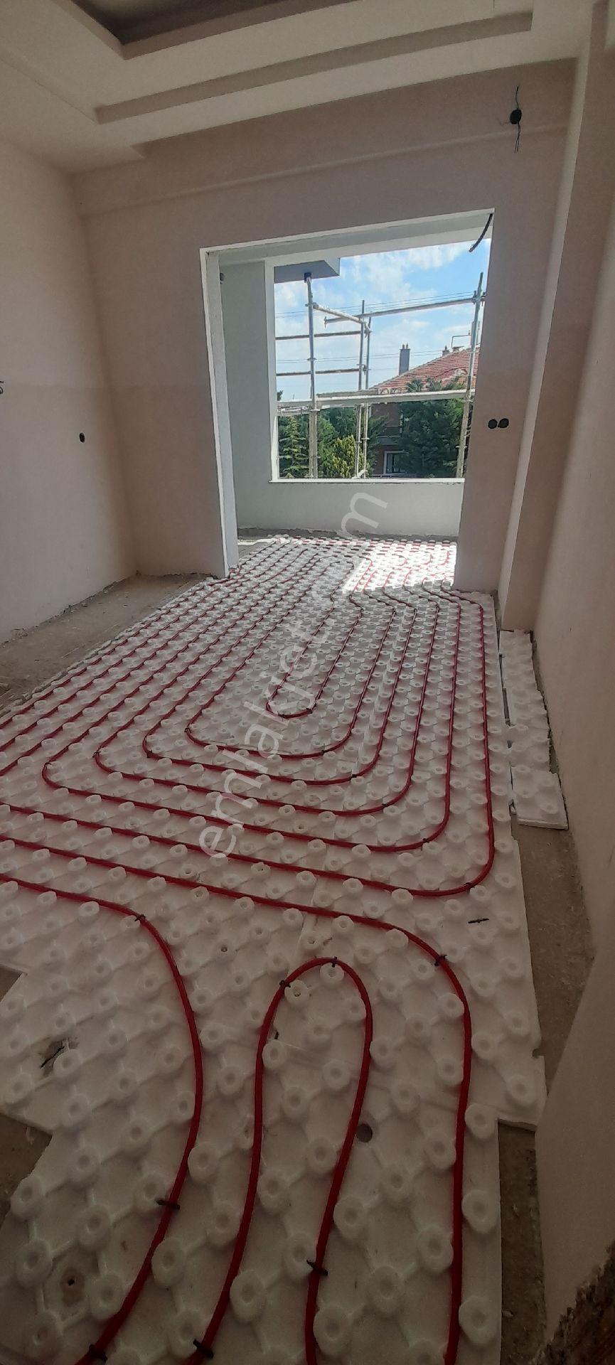 Sahibinden Harmancık Mahallesinde Köşe Başı 3+1 Daire - Görsel 12