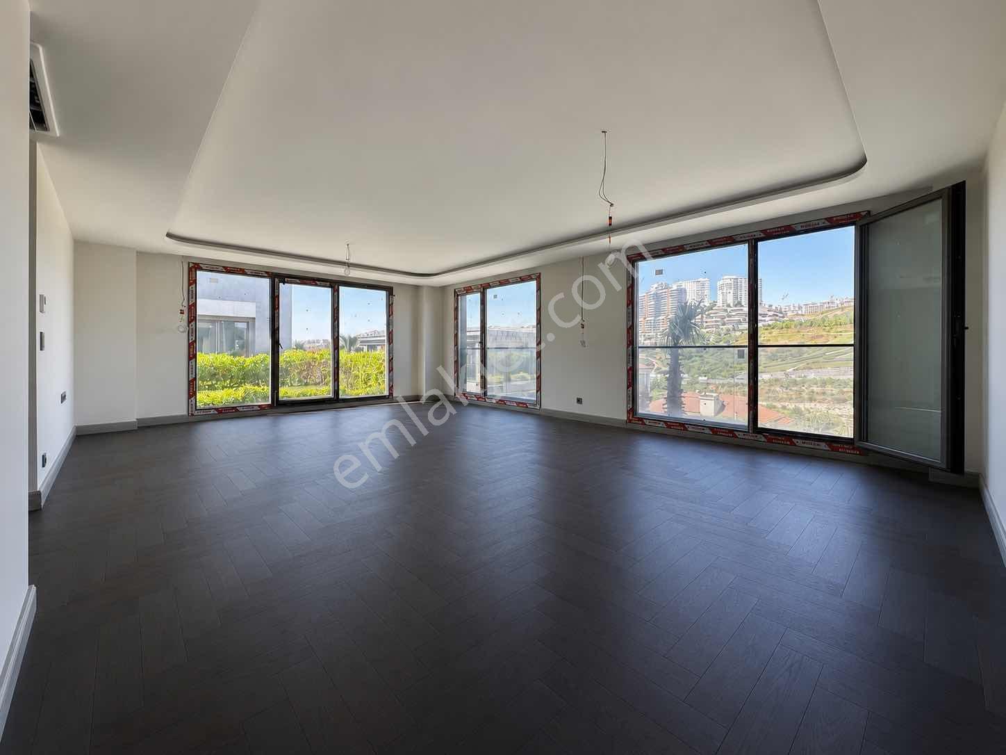 Bahçeşehir Sofa Butık Sitesinde Satılık 4+1 Villa - Görsel 26