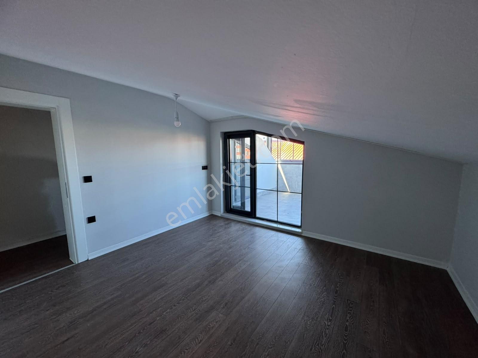 Cumhuriyet Mahallesi'nde Kiralık 3+1 Dubleks Daire! - Görsel 11