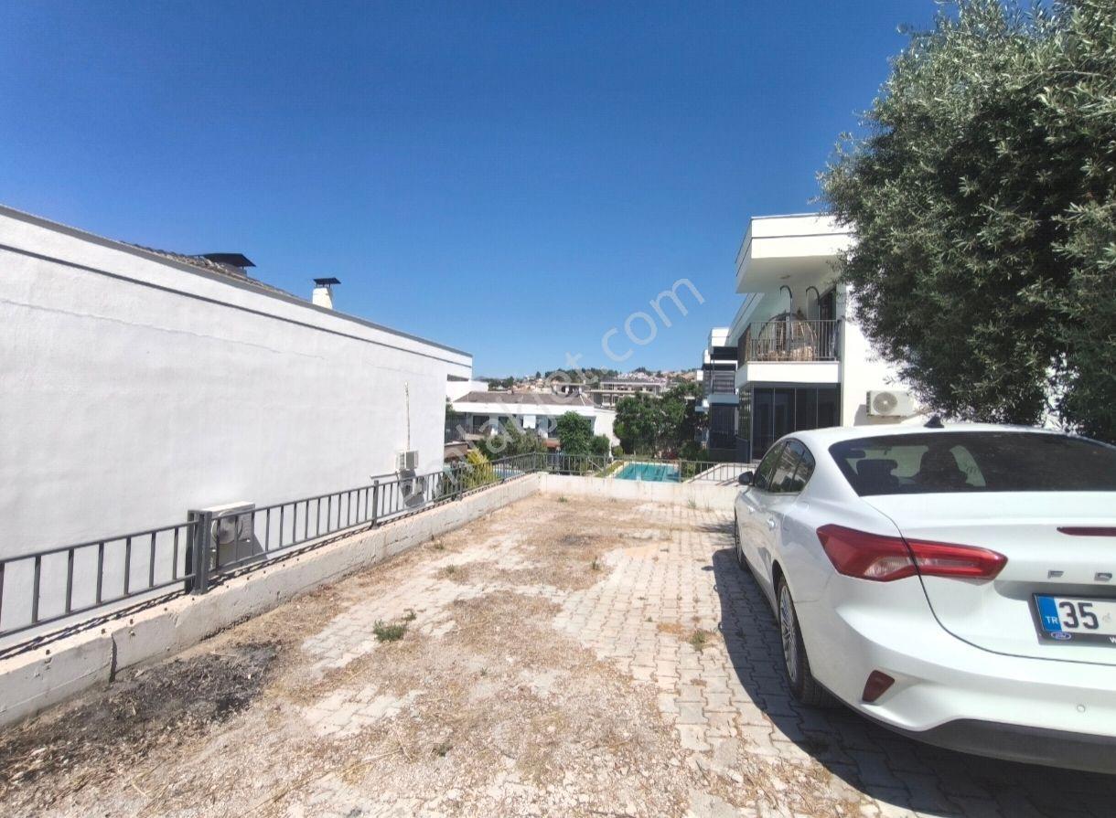 Kuşadası'nın Prestijli Projesi Adalotus'ta Özelbahçeli 2+1 Daire - Görsel 15