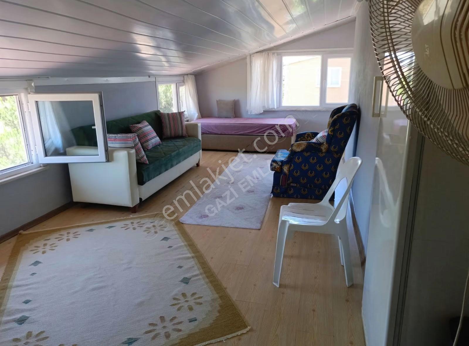 ""gazi Emlak""denize 50 M Altınkum Sitesi 2 Ayrı Kat + Dükkan - Görsel 8