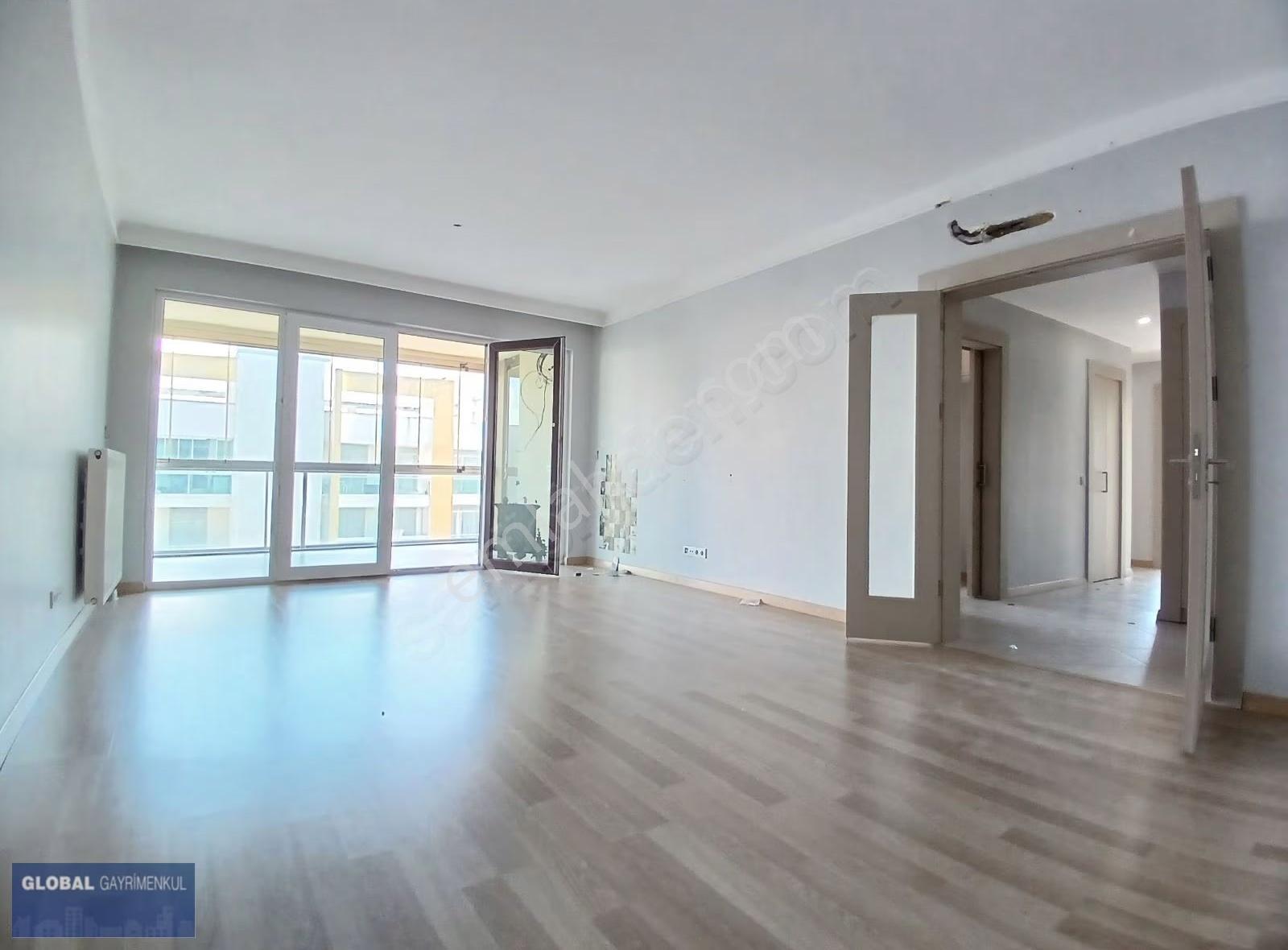 Global'den, Evora İstanbul'da, E Banyolu, 3 Balkonlu 3,5+1 Daire - Görsel 11