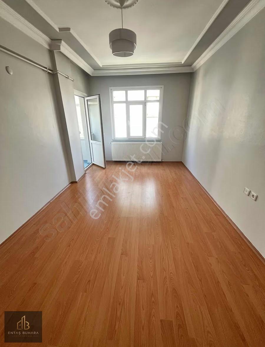 Atatürk Mahallesinde Kiralık 3+1 Daire - Görsel 33