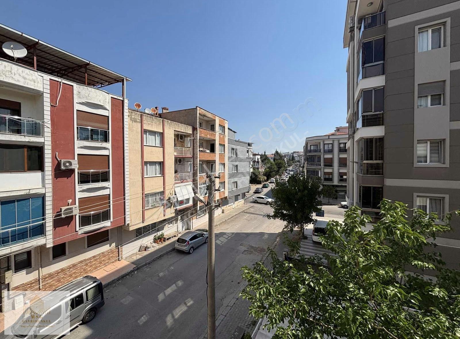 Msg'den Buca Yenigün'de Asansörlü Cam Balkonlu,otaparklı Şık 3+1 - Görsel 13
