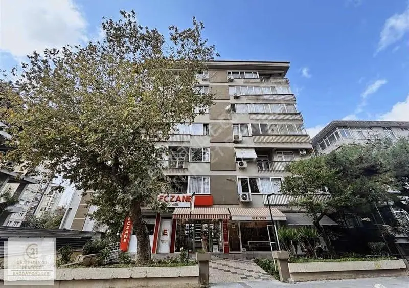 Feneryolu Marmaray Ve Minibüse Caddesine Yakın Kiralık 3+1