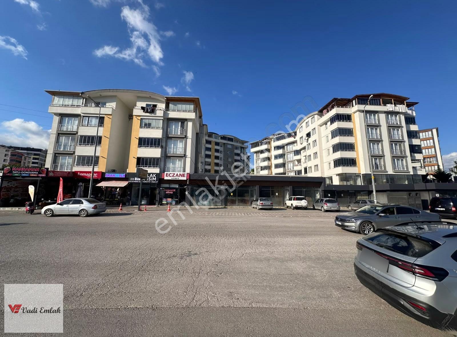 Güneşli Mahallesinde 3+1 Kiralık Daire | Vadi Emlak - Görsel 2