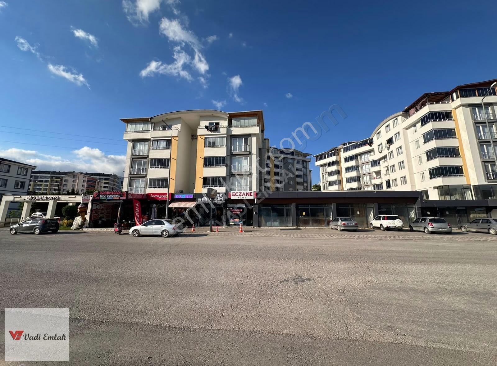 Güneşli Mahallesinde 3+1 Kiralık Daire | Vadi Emlak