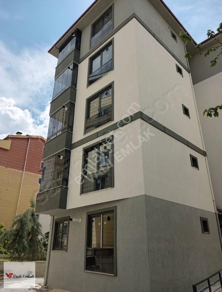 Adliye Arkasında Satılık 1+1 Lüks Daireler - Görsel 14
